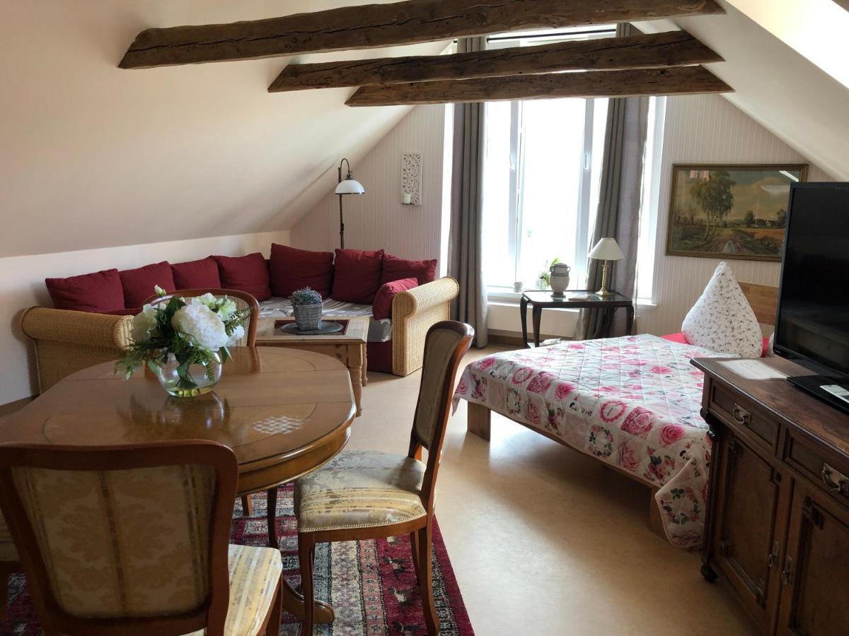 Cafe 28 & Pension Am Markt Wißmar 외부 사진